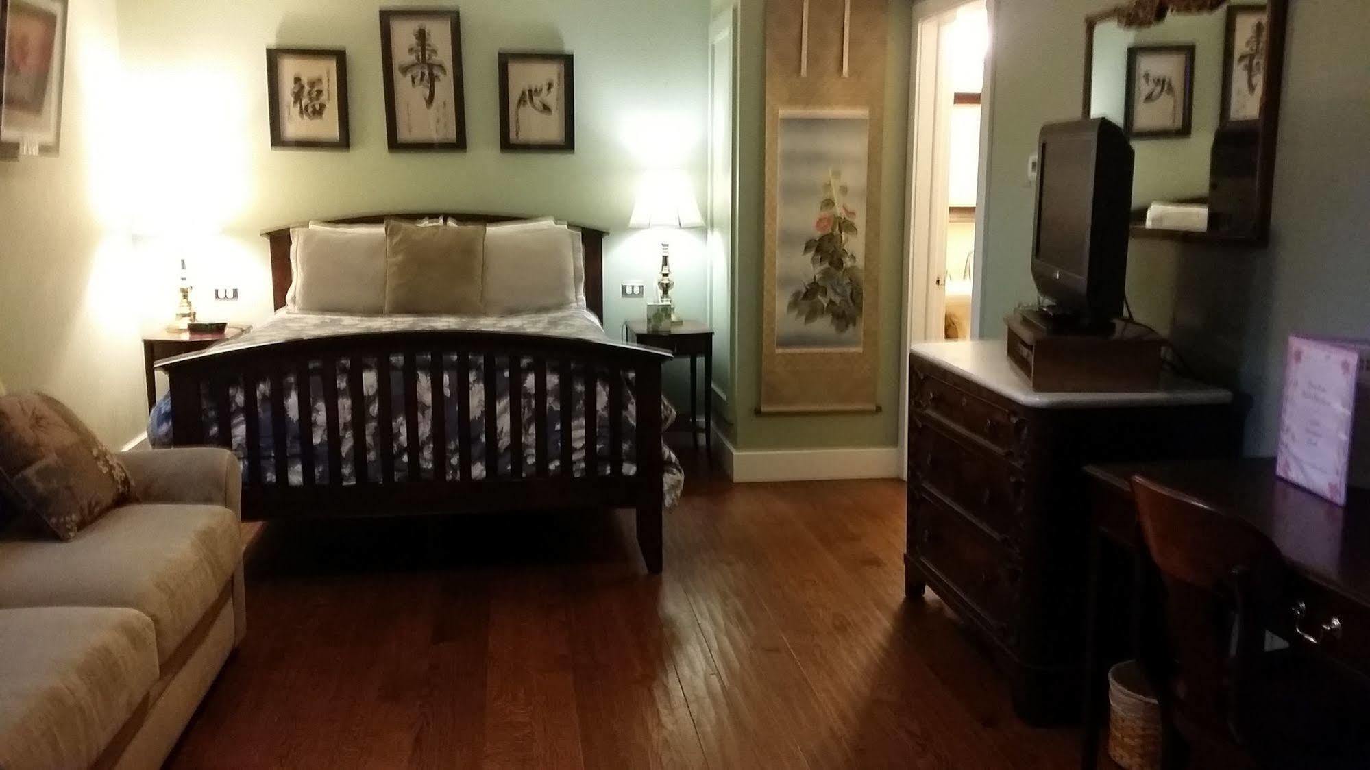Briar Rose Bed & Breakfast โบลเดอร์ ภายนอก รูปภาพ