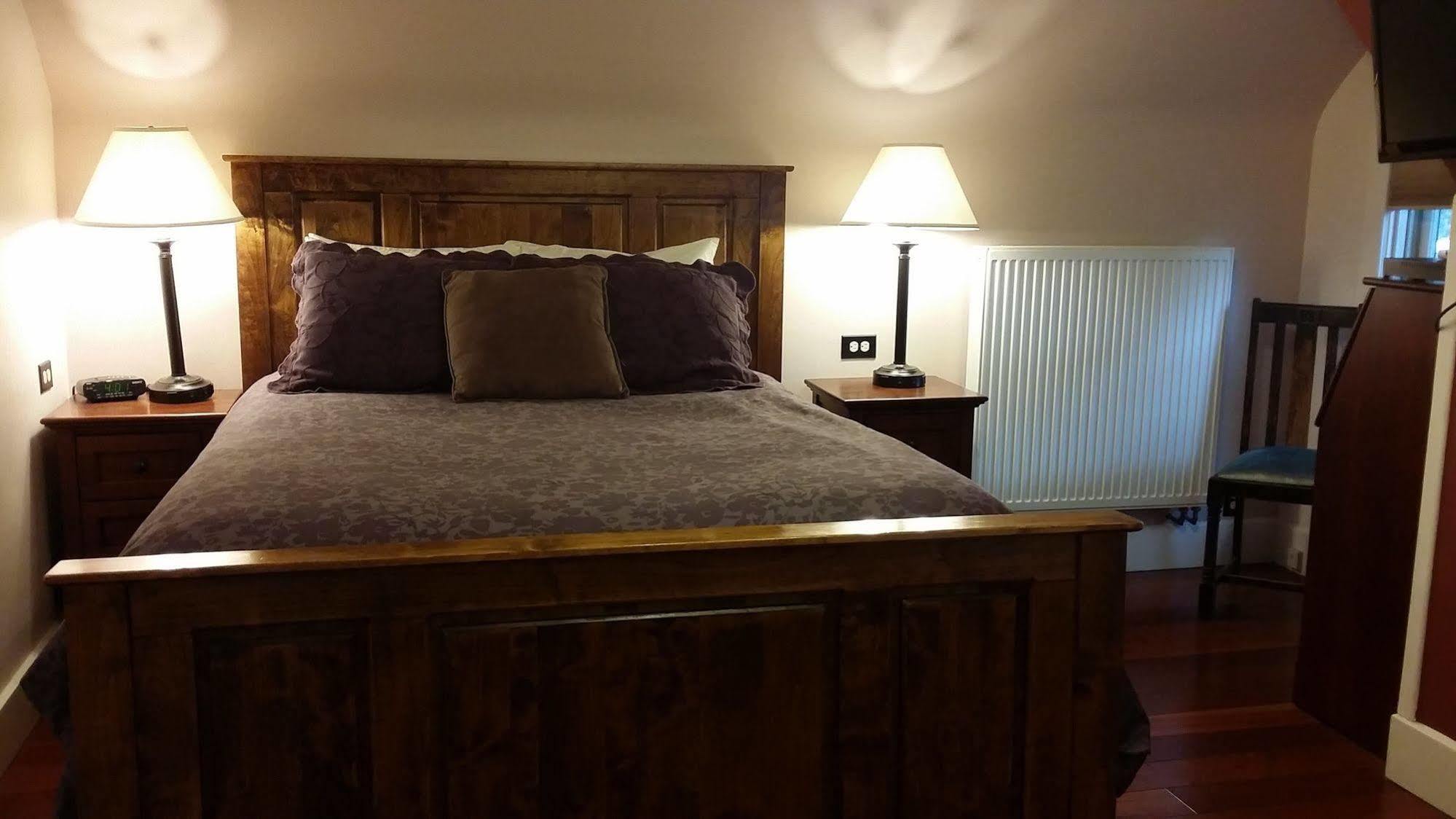 Briar Rose Bed & Breakfast โบลเดอร์ ภายนอก รูปภาพ