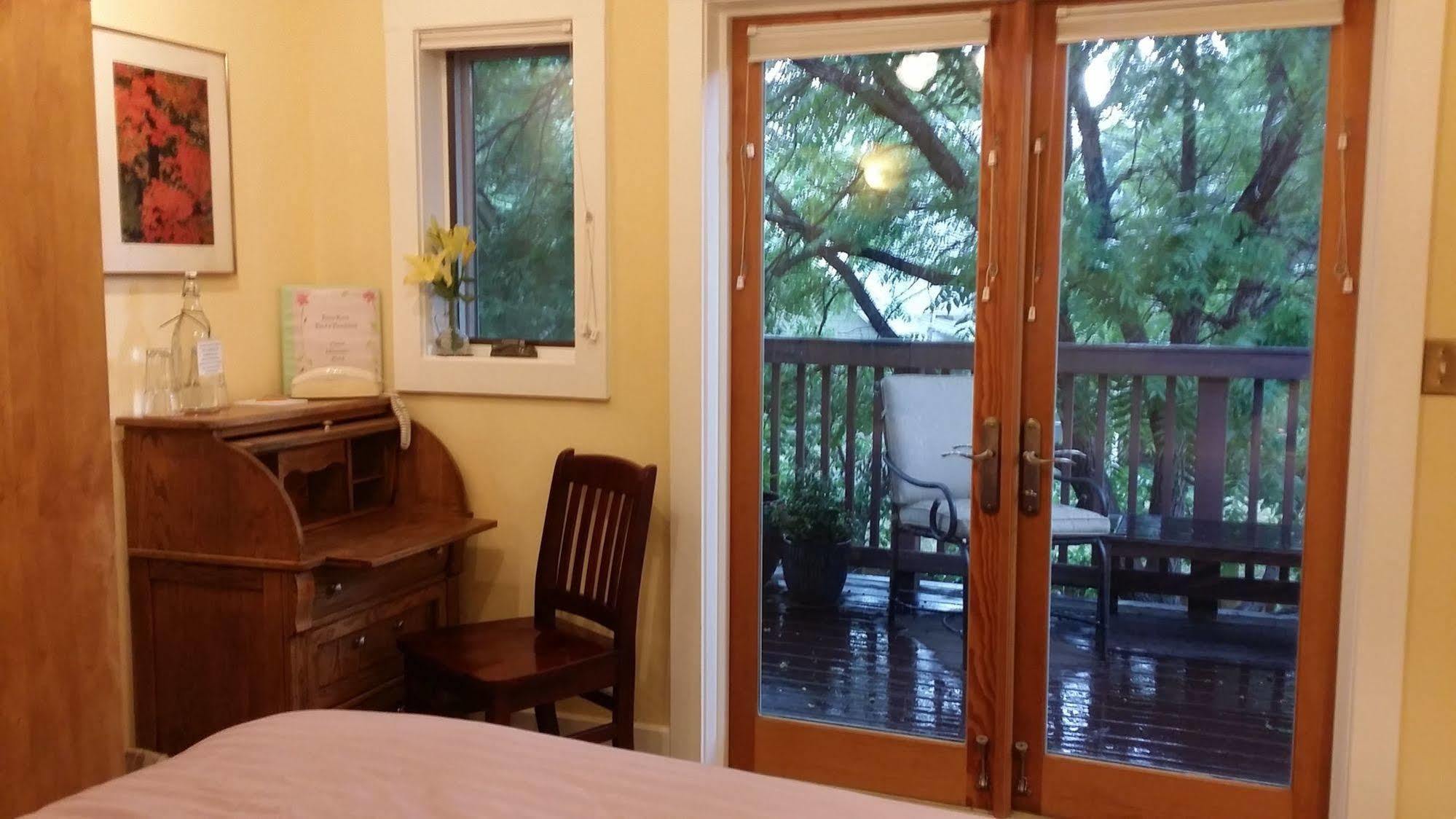 Briar Rose Bed & Breakfast โบลเดอร์ ภายนอก รูปภาพ