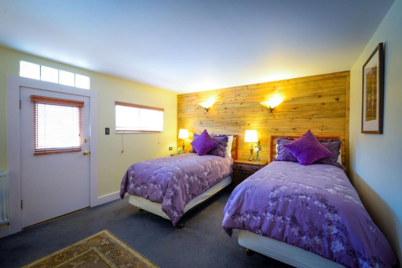 Briar Rose Bed & Breakfast โบลเดอร์ ภายนอก รูปภาพ