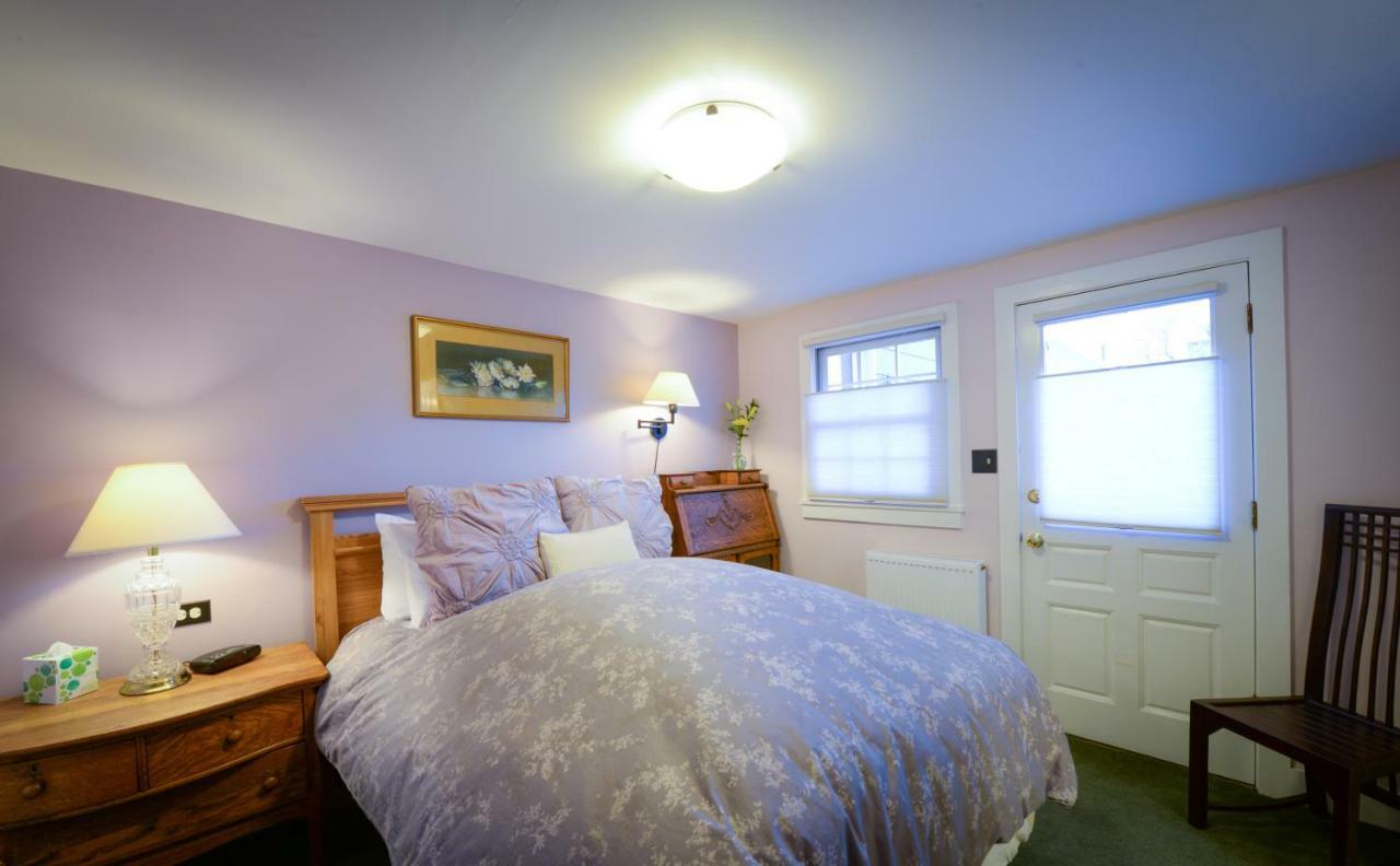 Briar Rose Bed & Breakfast โบลเดอร์ ภายนอก รูปภาพ